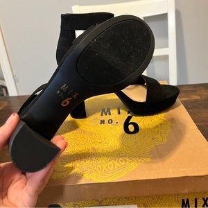 Mix No.6 Microsuede Black Heels-NEW Size 9 Women
